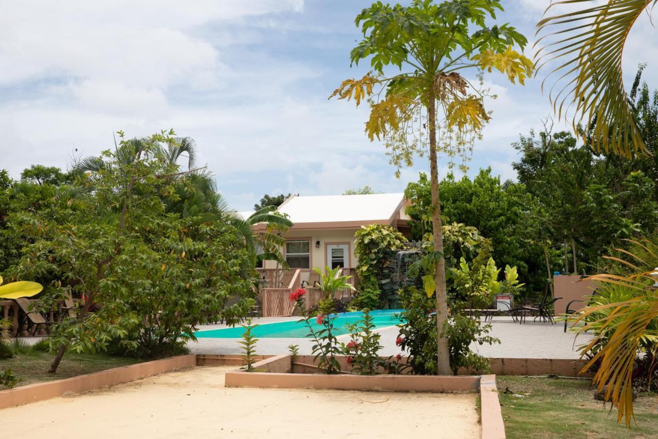 Icis Villas Brewers Bay Exterior photo