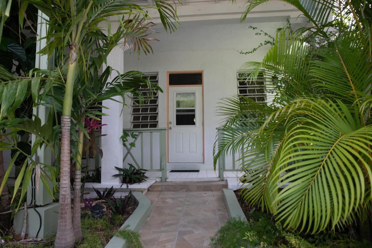 Icis Villas Brewers Bay Exterior photo